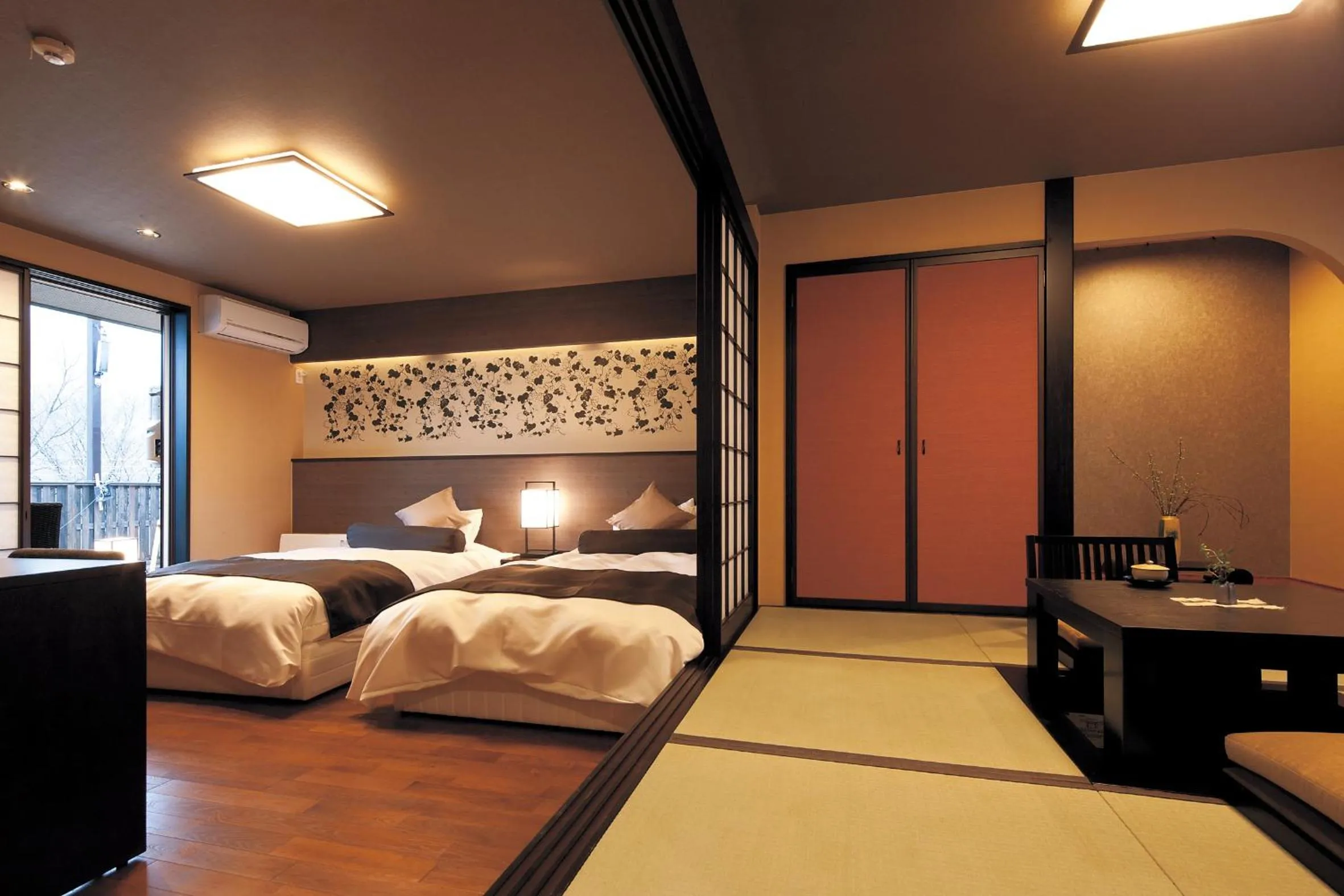 Photo of the whole room, Bed in Hotel Morinokaze Tateyama‎