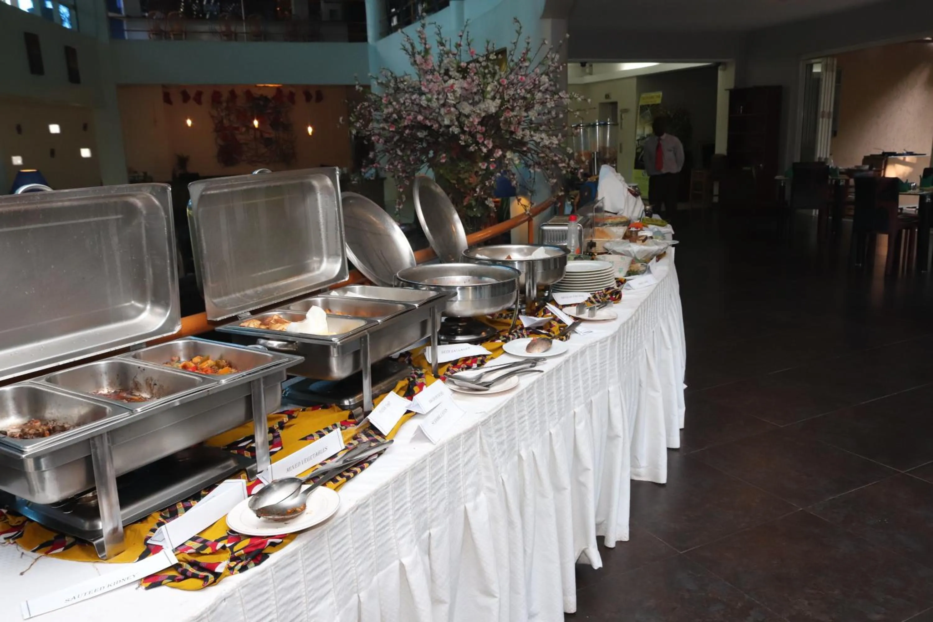 Breakfast in Metropole Hotel Kampala