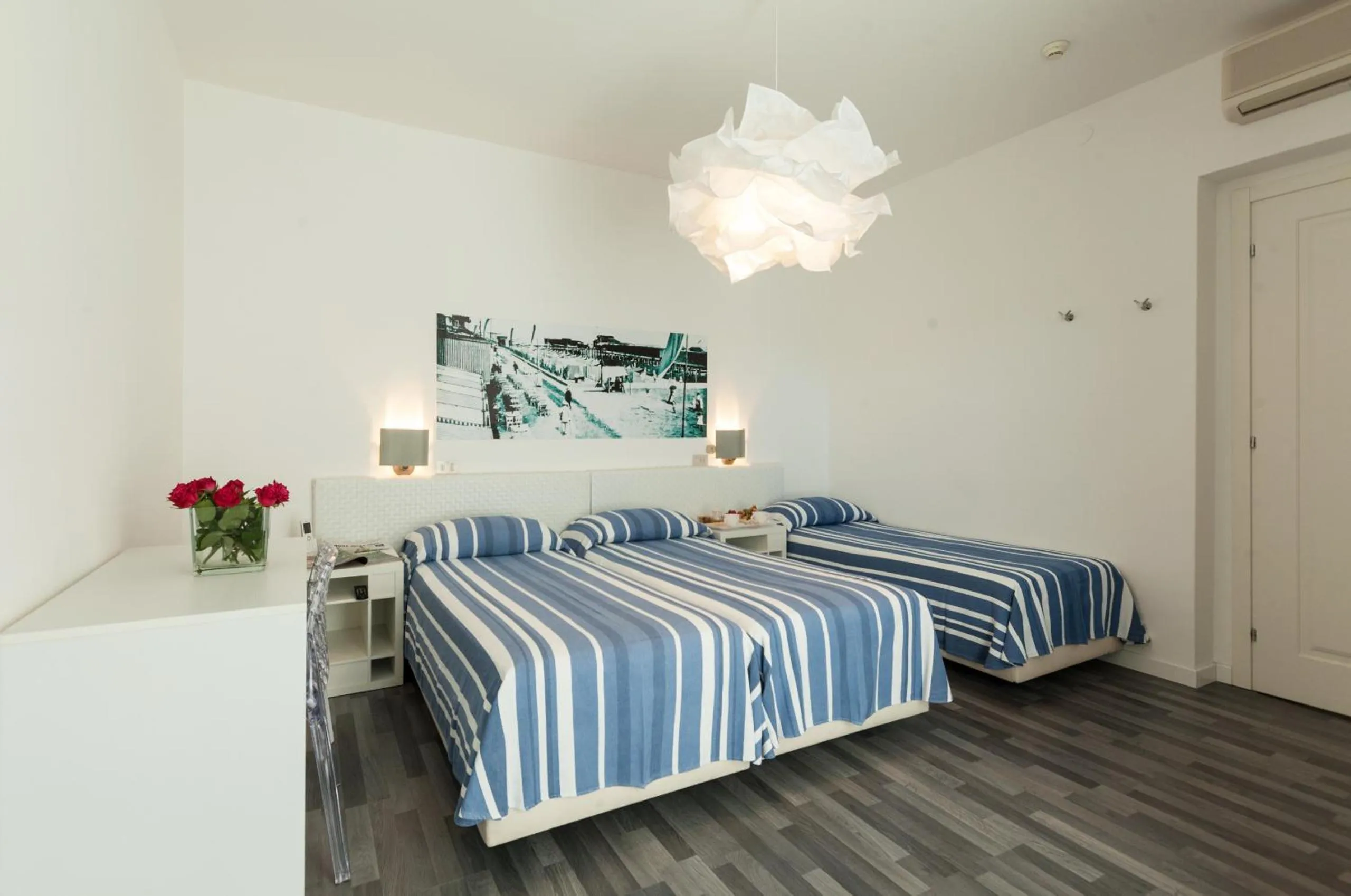 Photo of the whole room in Albergo alla Spiaggia