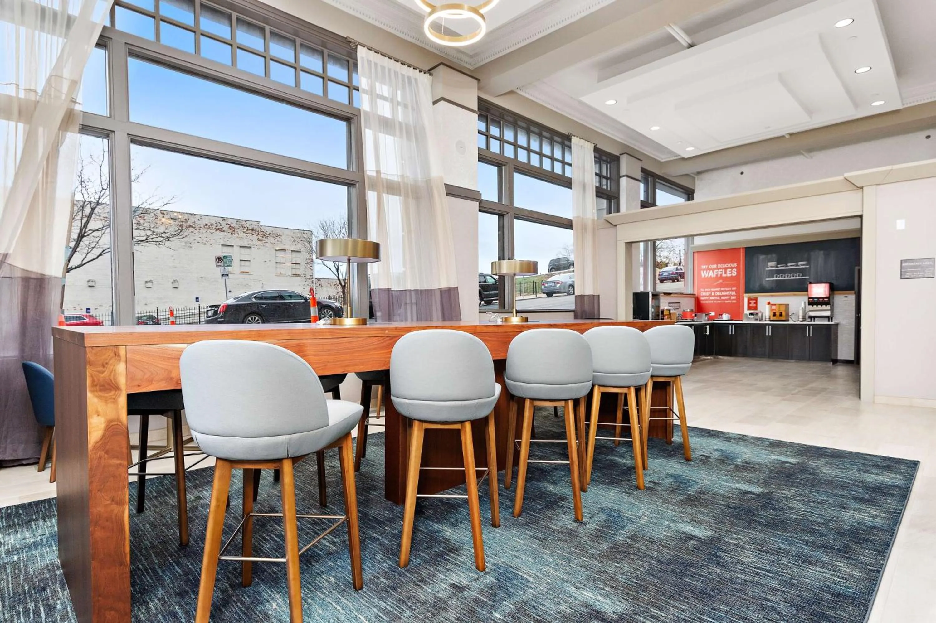 Breakfast in Hampton Inn Kansas City - Downtown Financial District