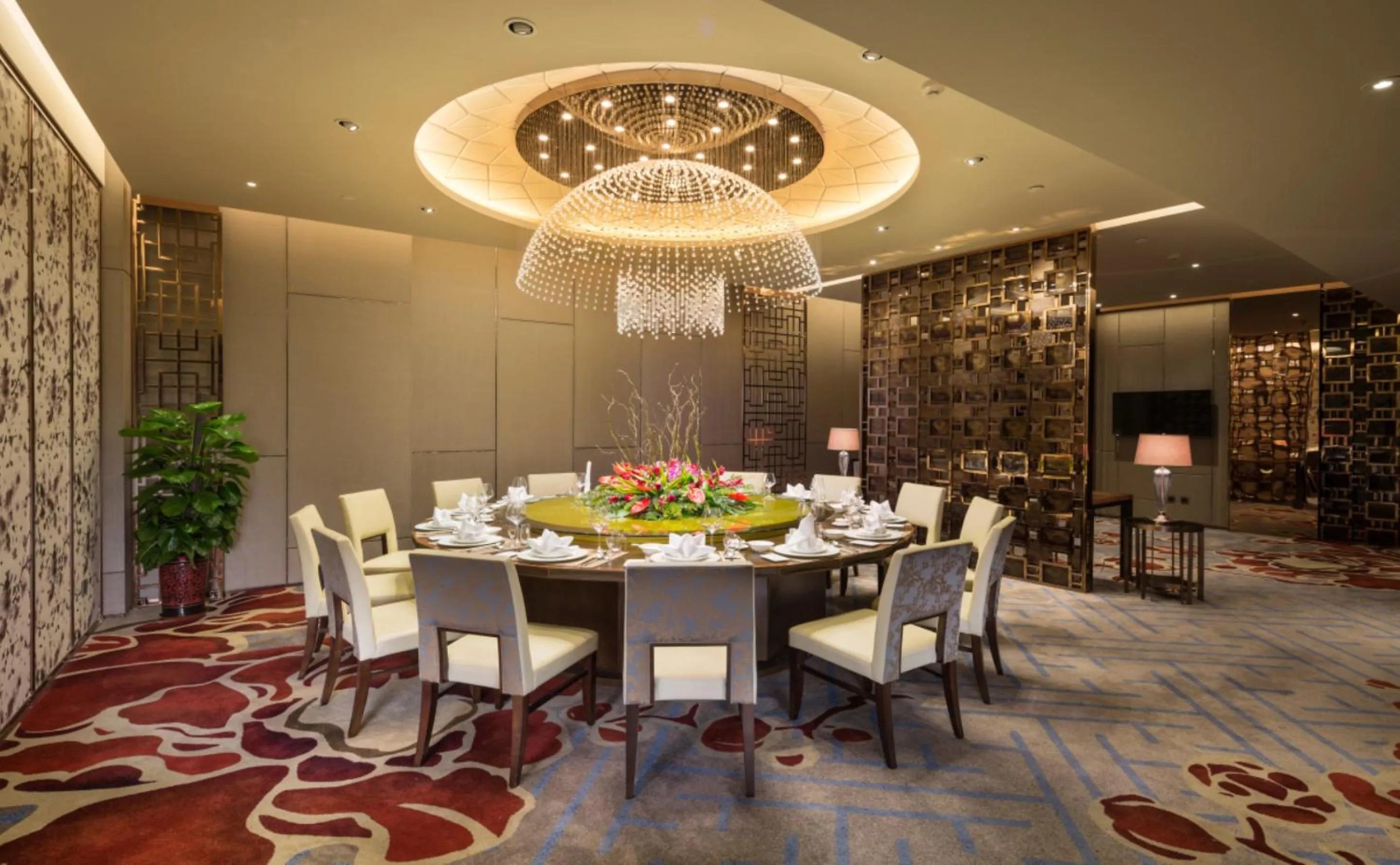 Dining area in Hilton Urumqi