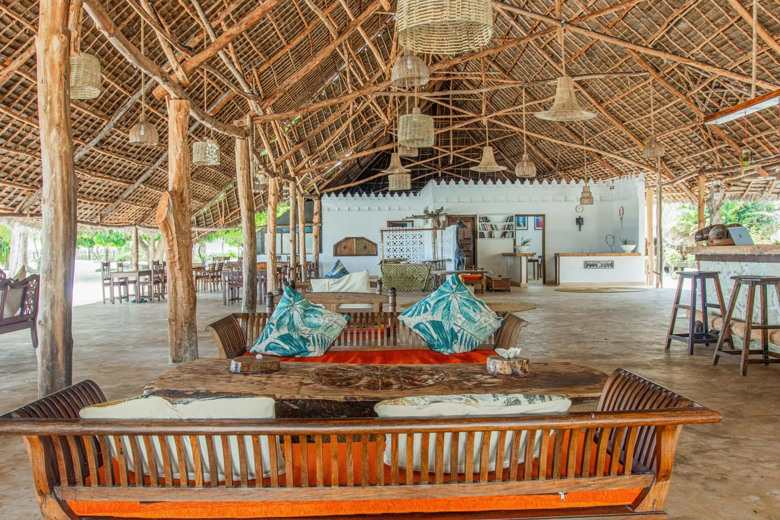 Seating area in Hakuna Majiwe Beach Lodge