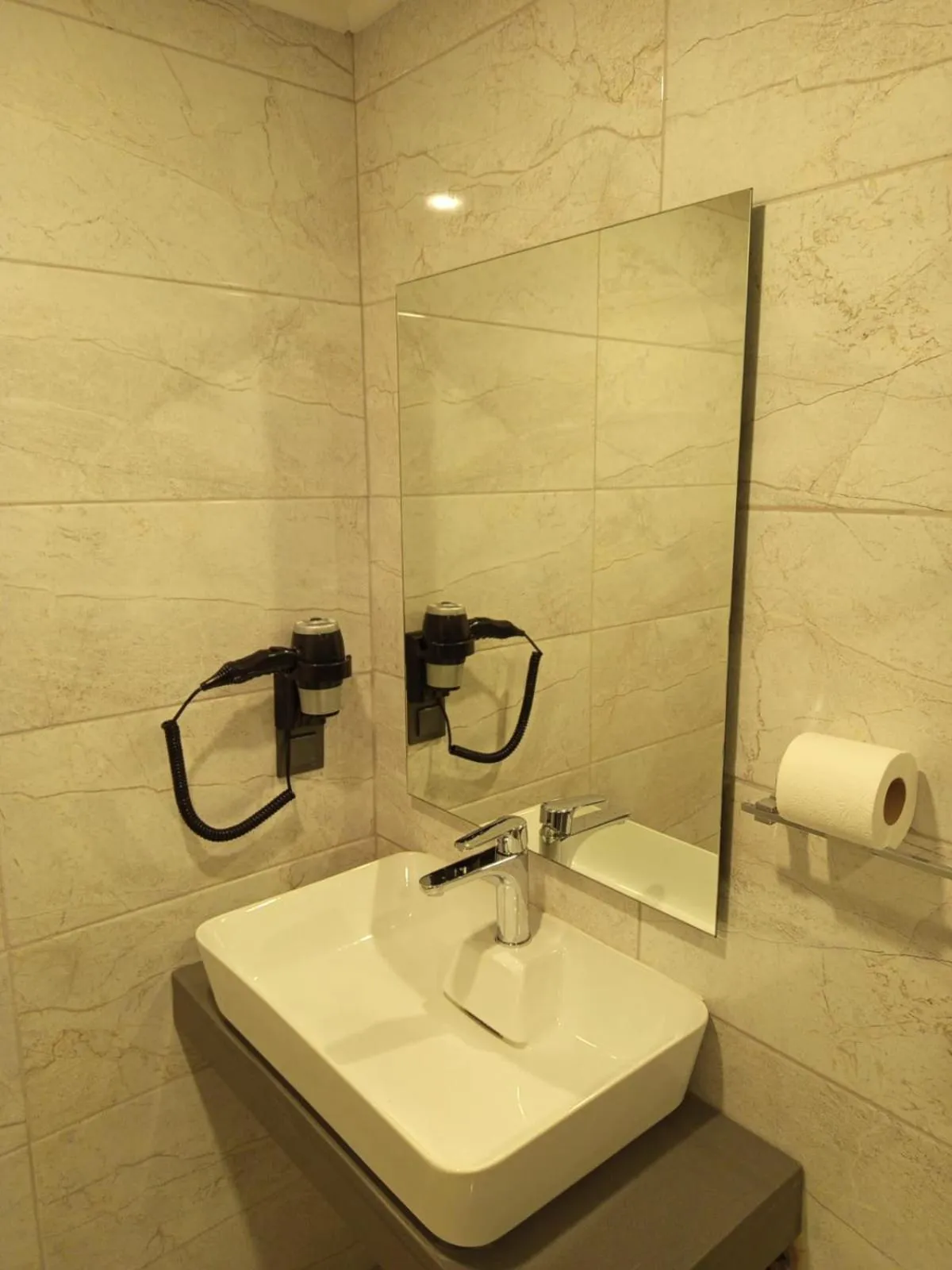 Shower in Ber Mai İnci Hotel Antalya