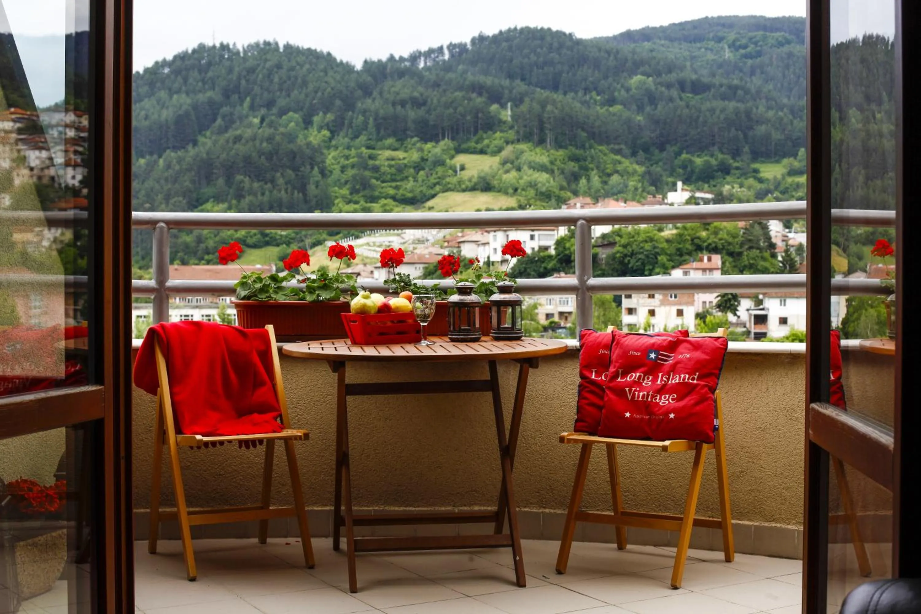 Day in Mountain Boutique Family Hotel