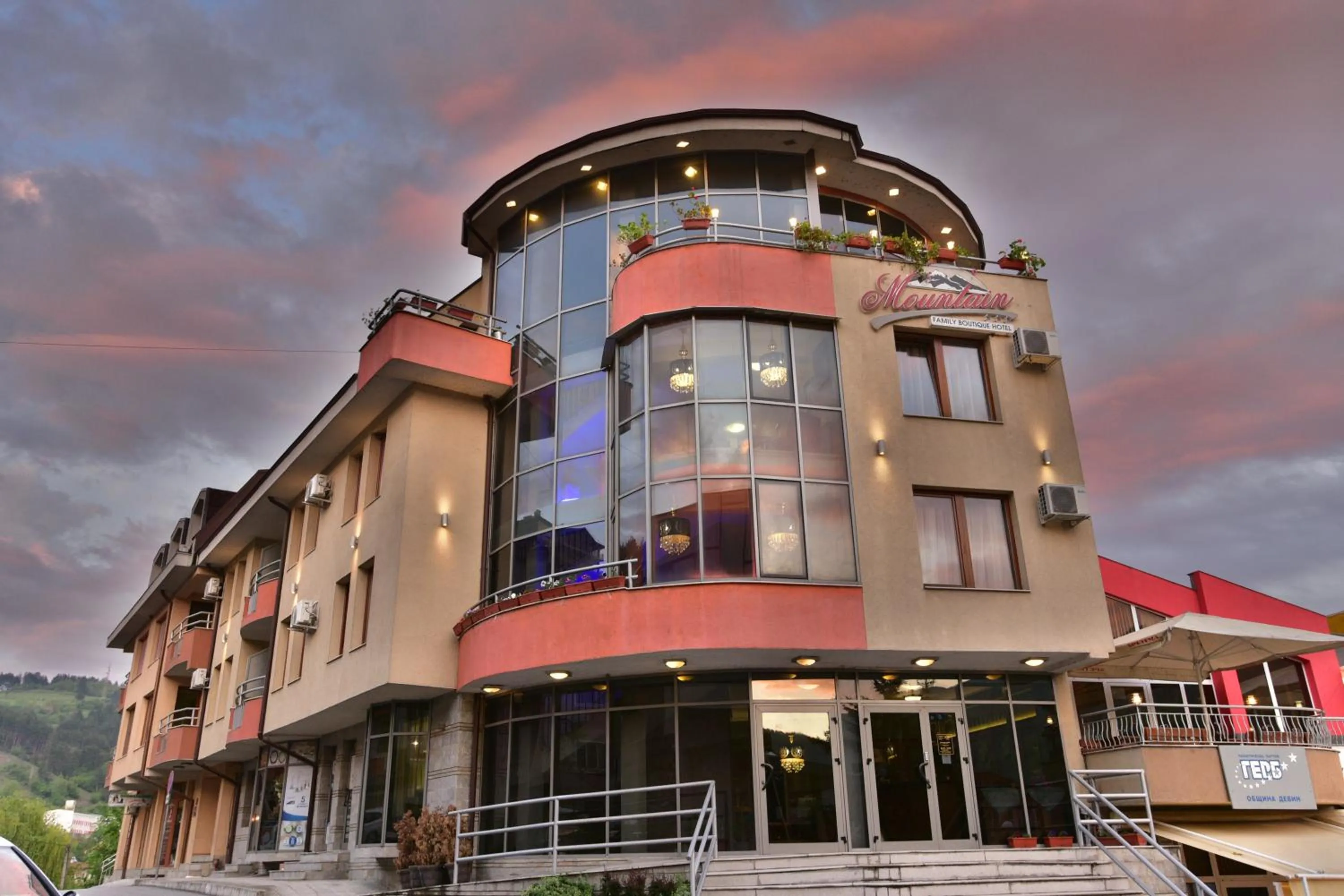 Mountain Boutique Family Hotel