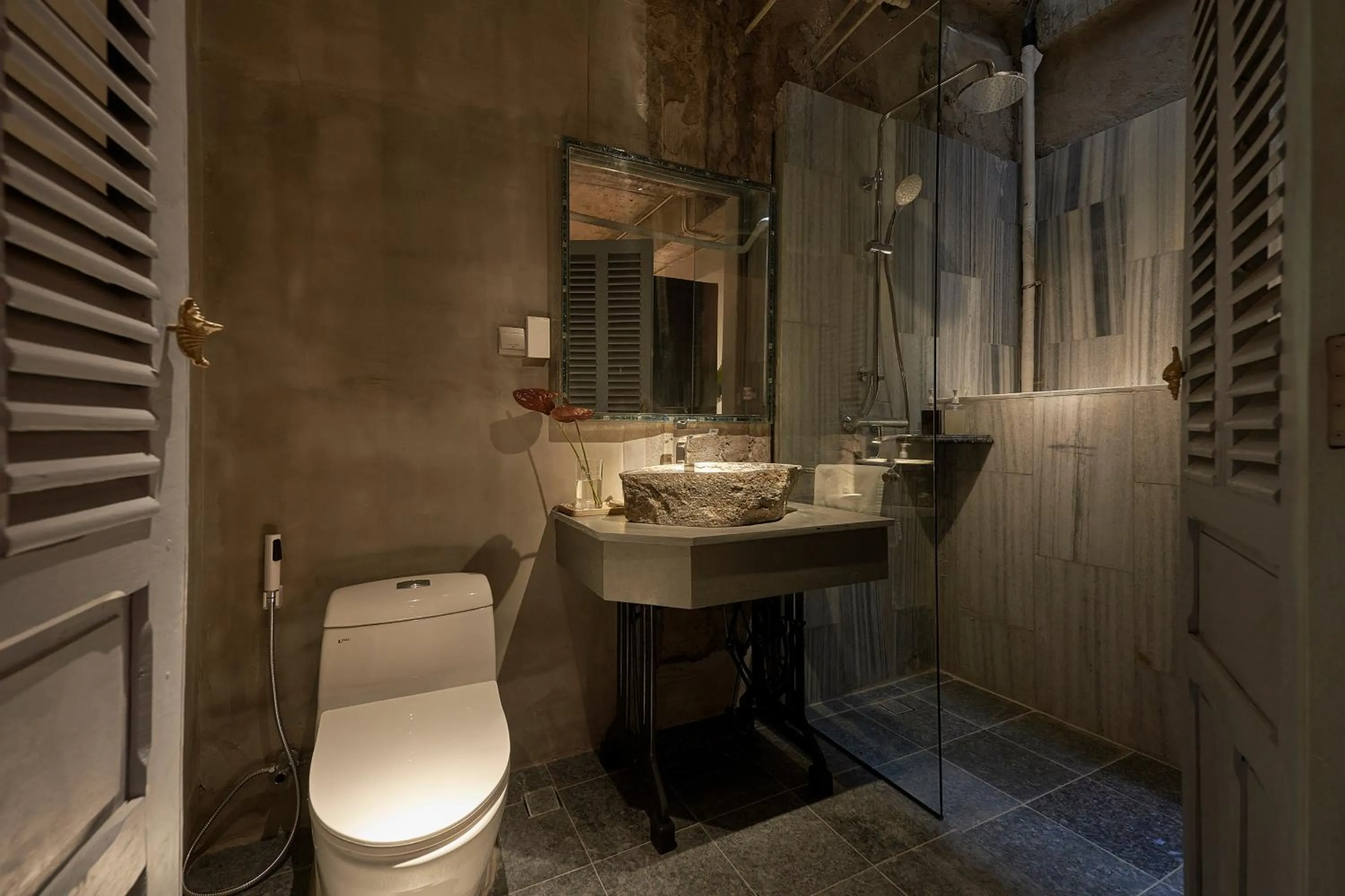 Bathroom in Anima Saigon Boutique - Vietnamese Contemporary Art Hotel