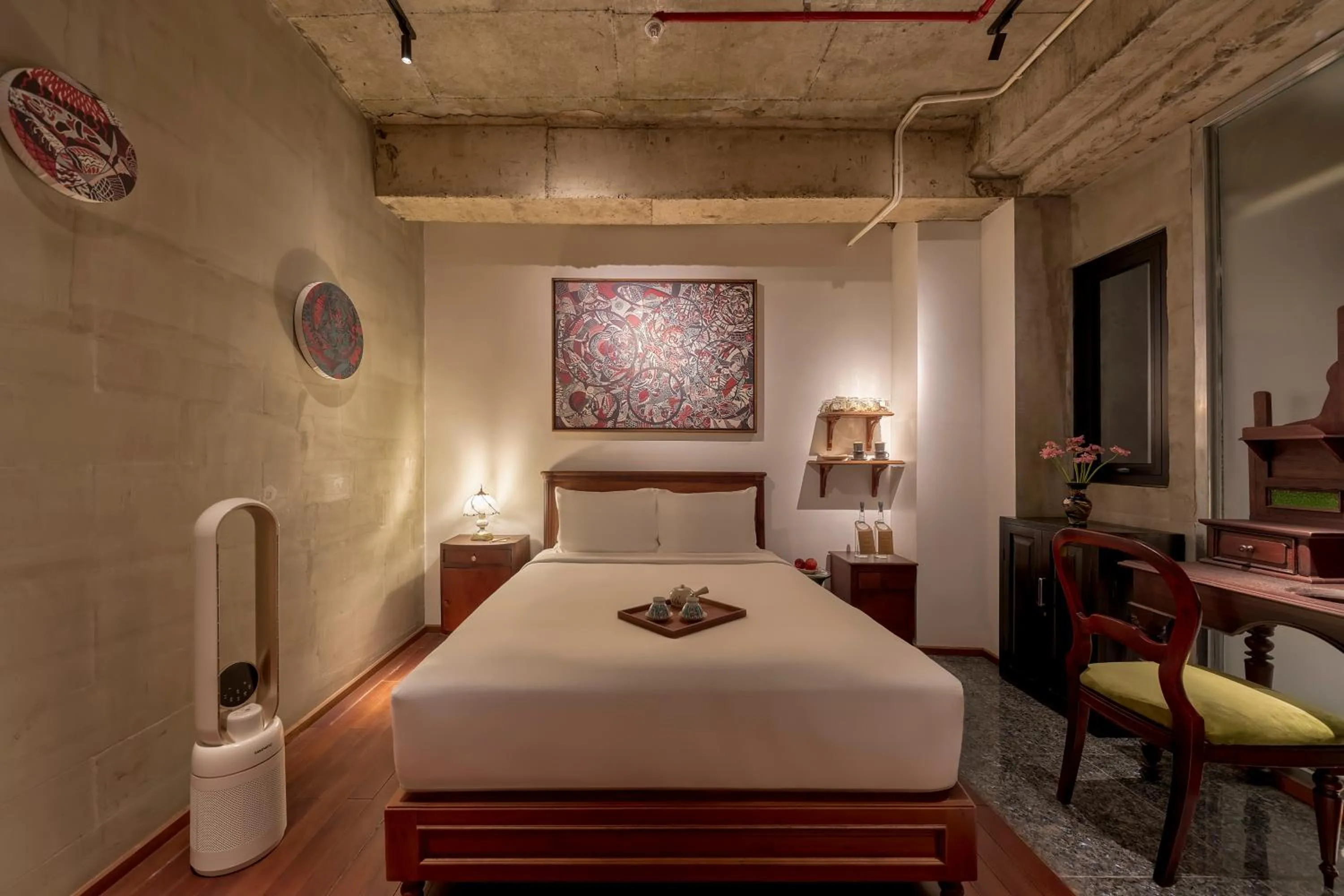 Photo of the whole room, Bed in Anima Saigon Boutique - Vietnamese Contemporary Art Hotel