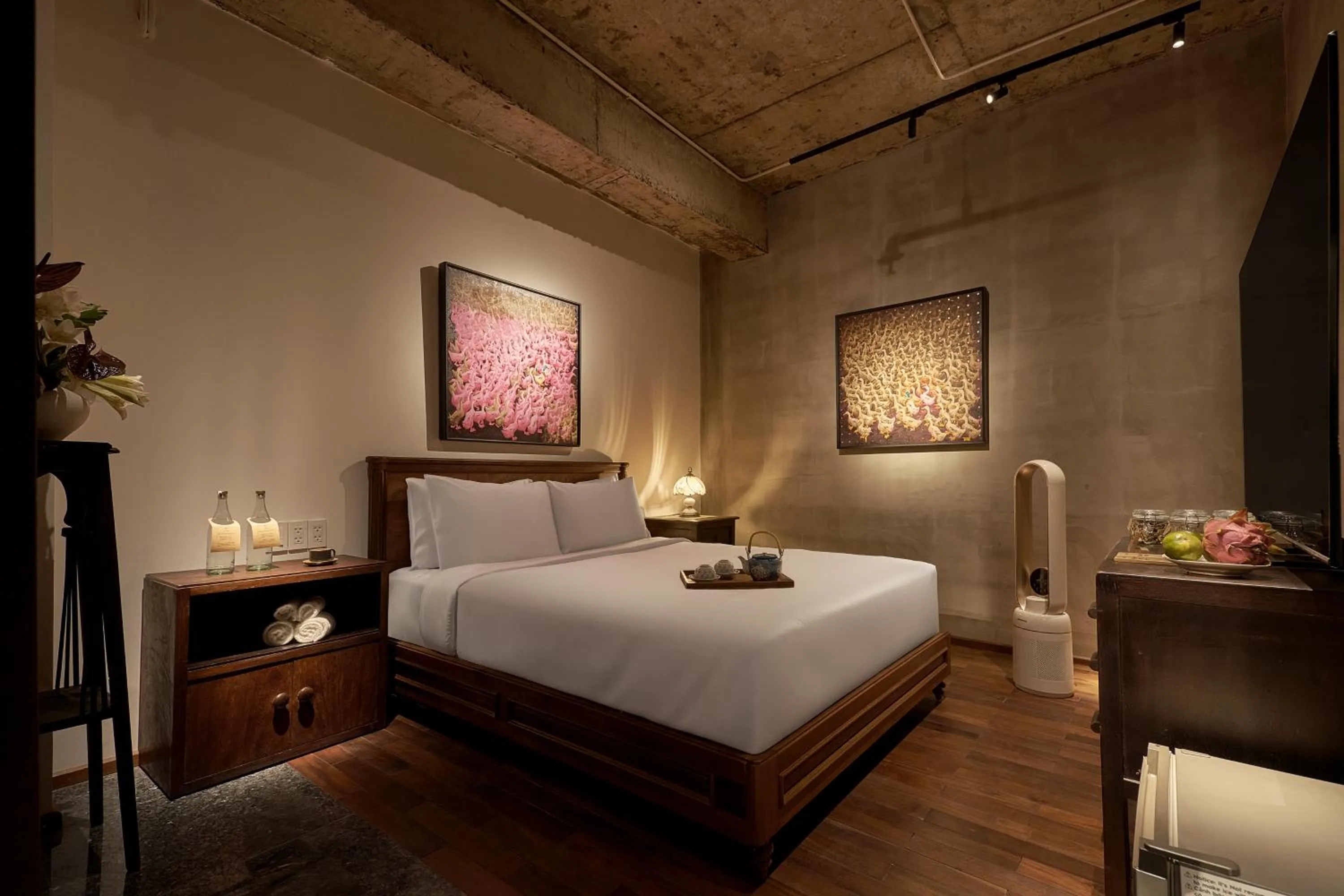 Bedroom, Bed in Anima Saigon Boutique - Vietnamese Contemporary Art Hotel