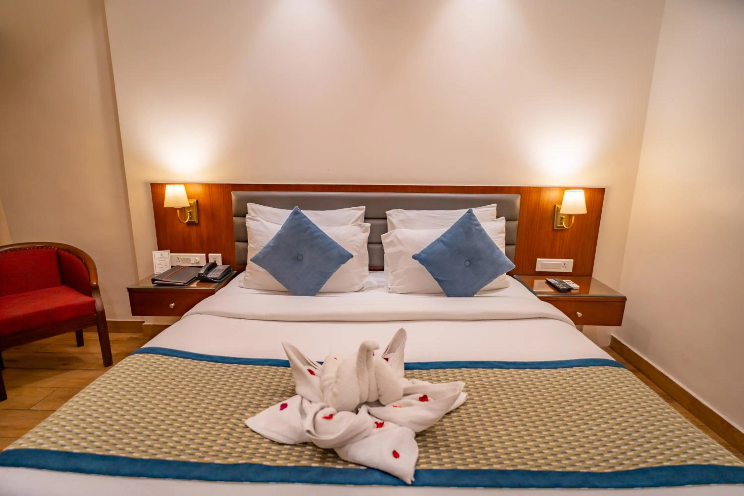 Bed in Hotel MJ Residency