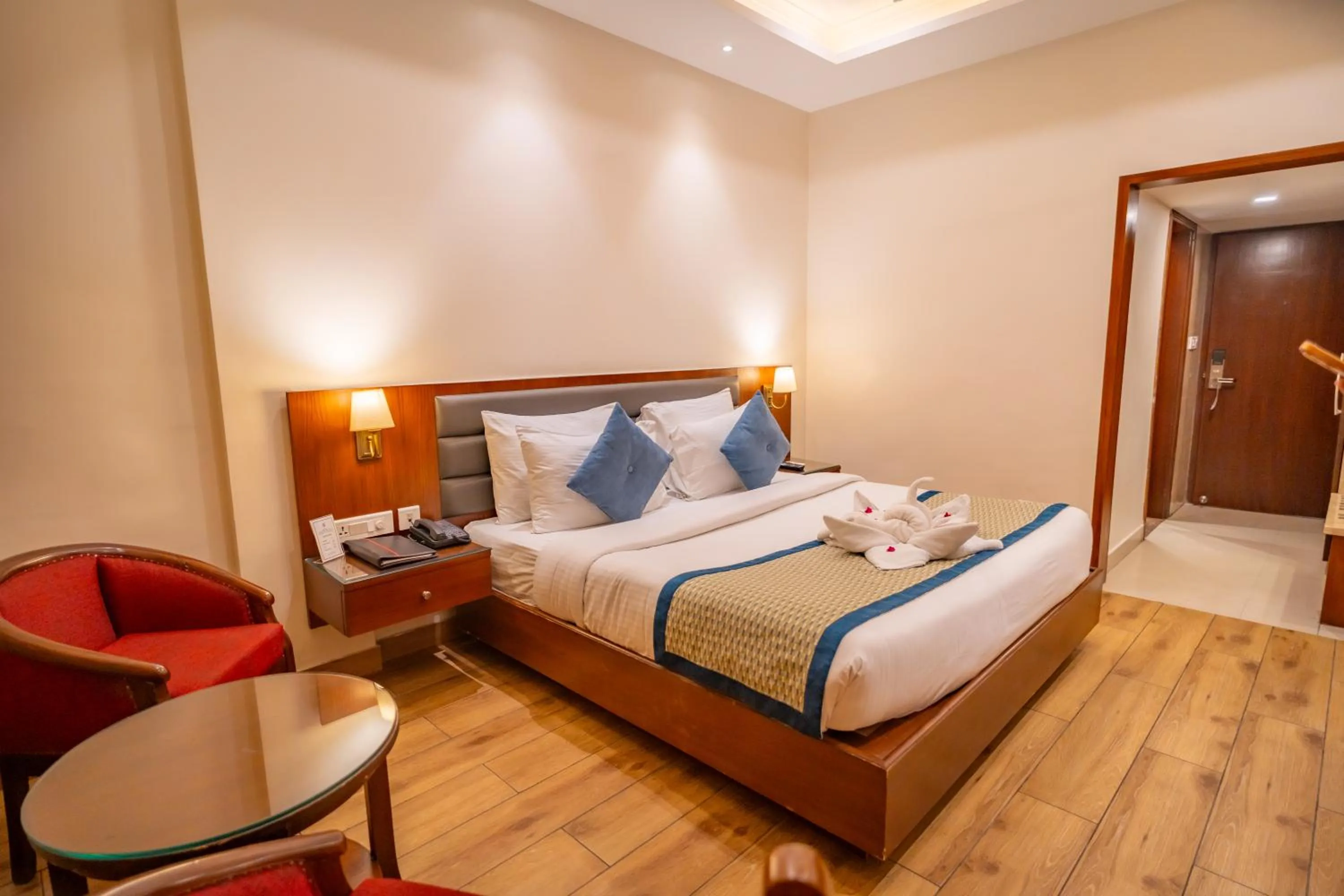 Bed in Hotel MJ Residency