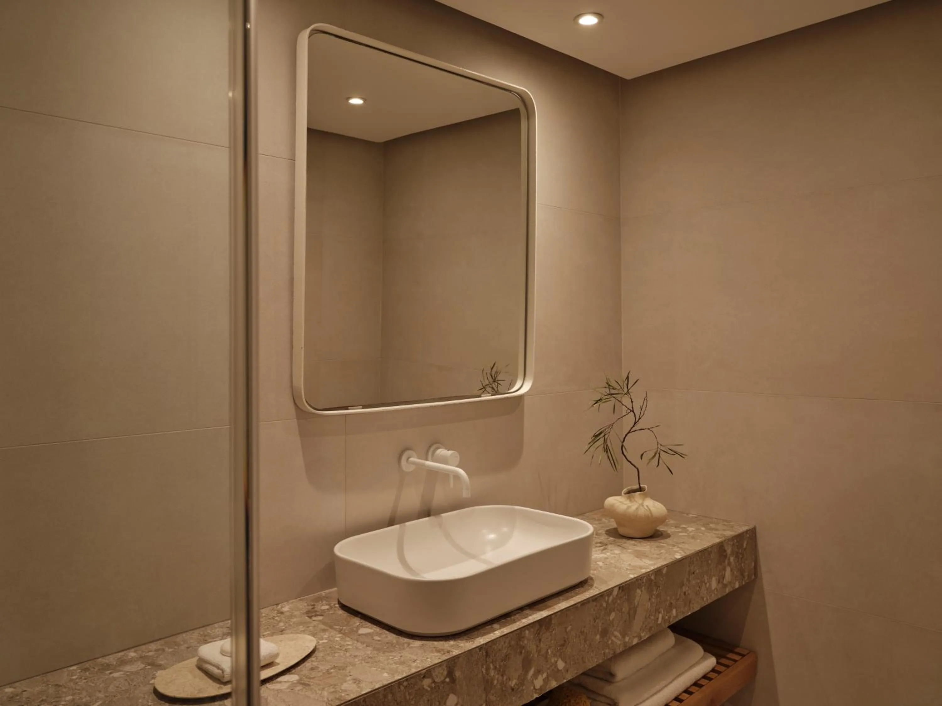 Bathroom in Andronikos Hotel