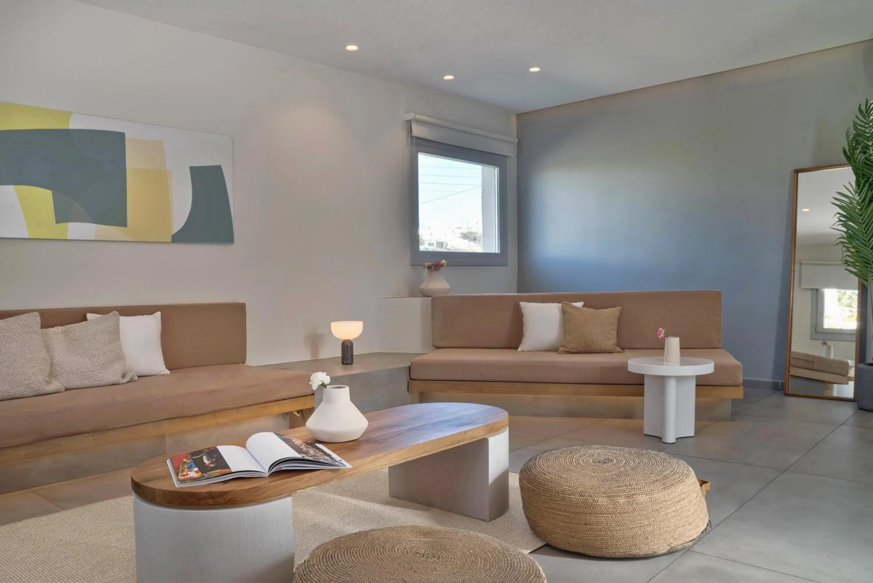 Decorative detail in Andronikos Hotel