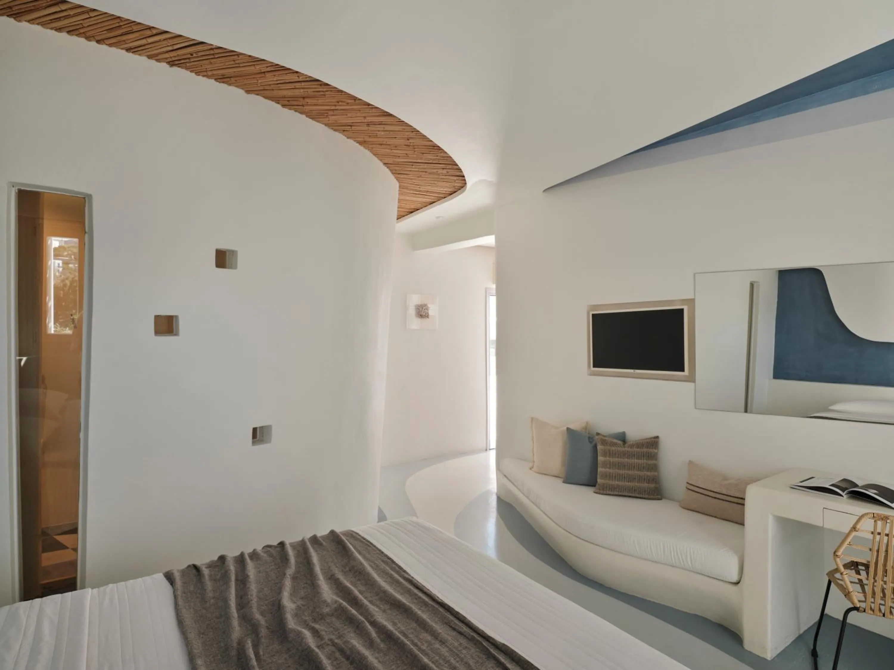 Decorative detail, Bed in Andronikos Hotel