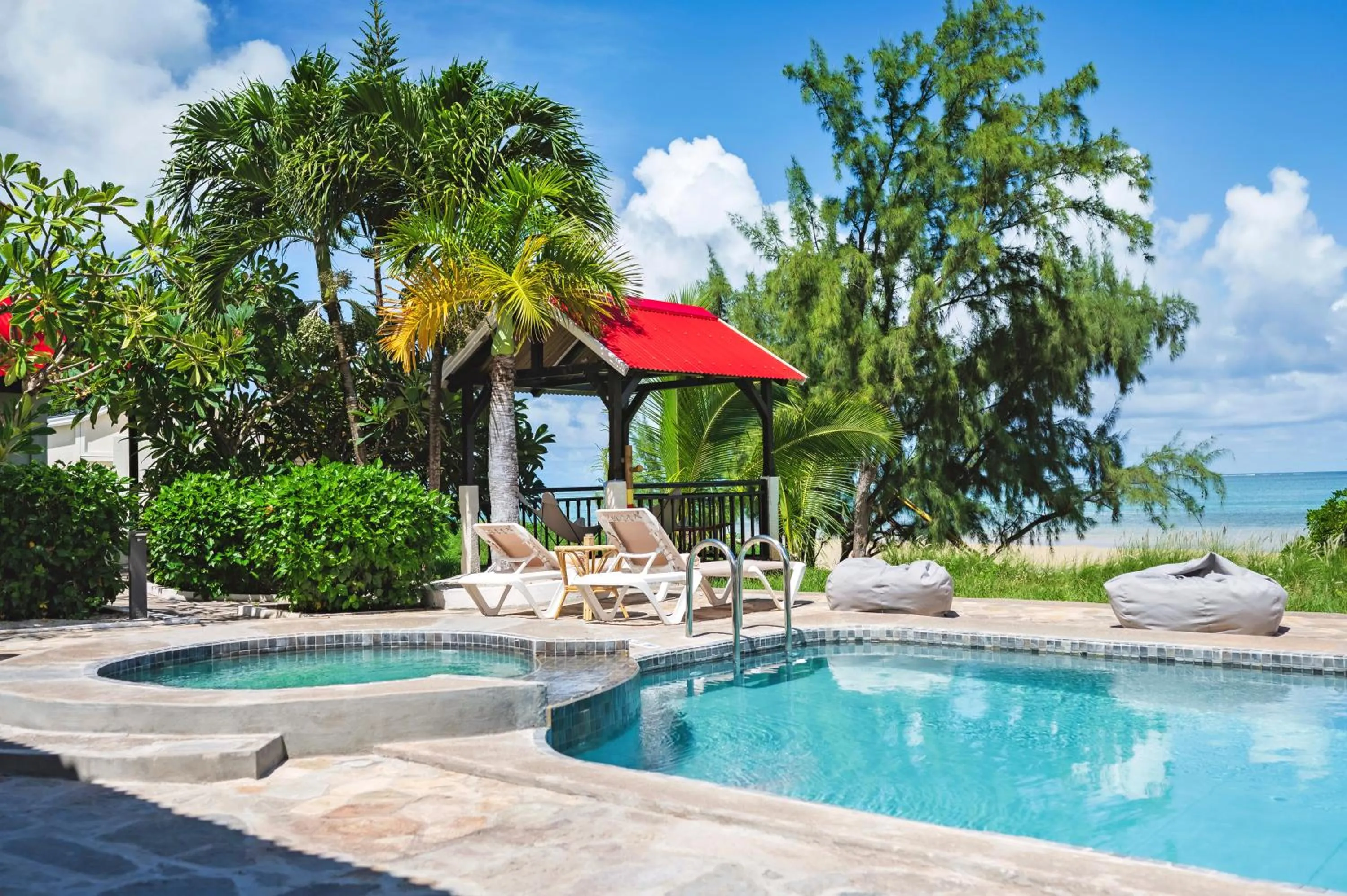 Pool view in C Rodrigues Mourouk - Rodrigues Island