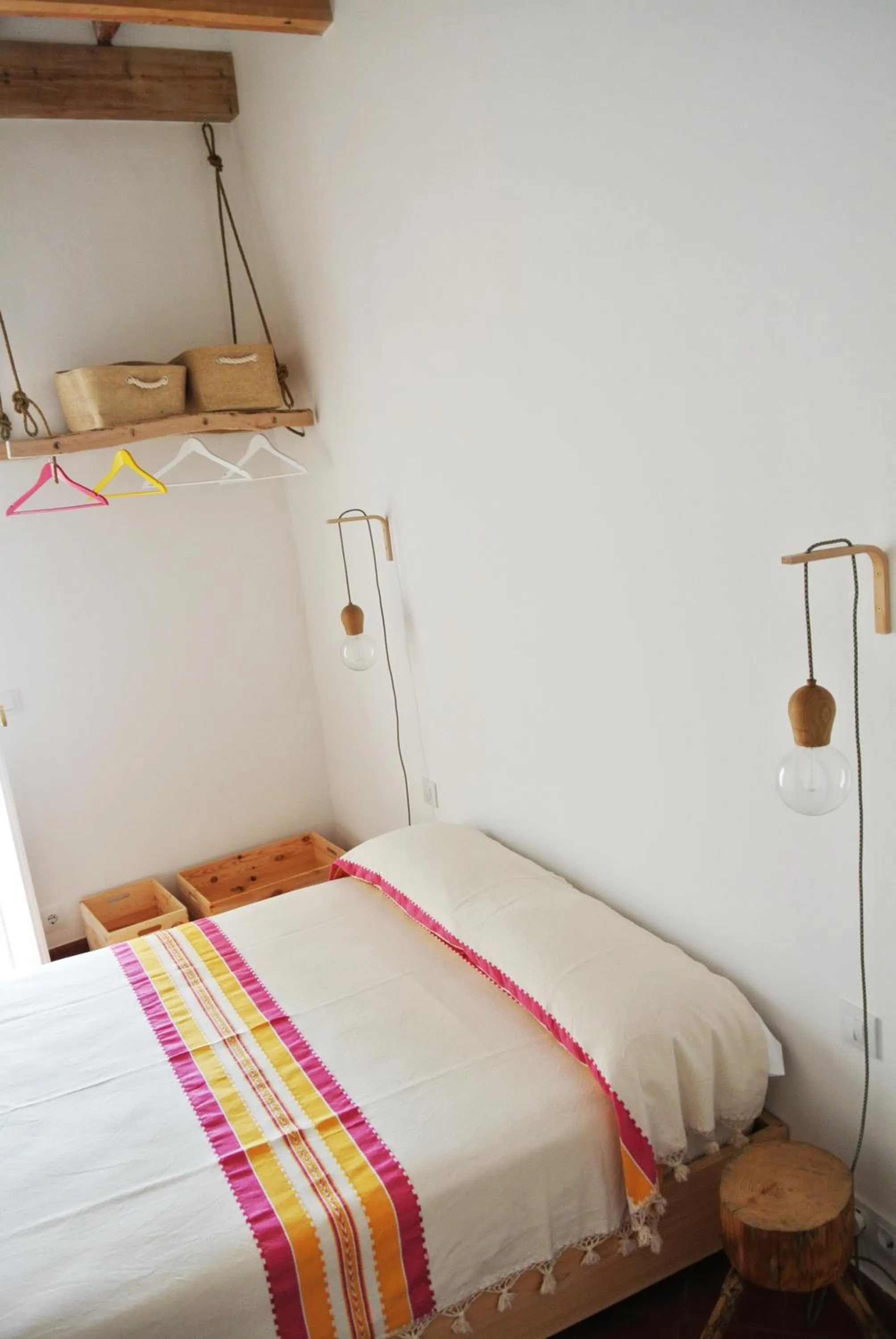 Photo of the whole room, Bed in HoMe Hotel Menorca