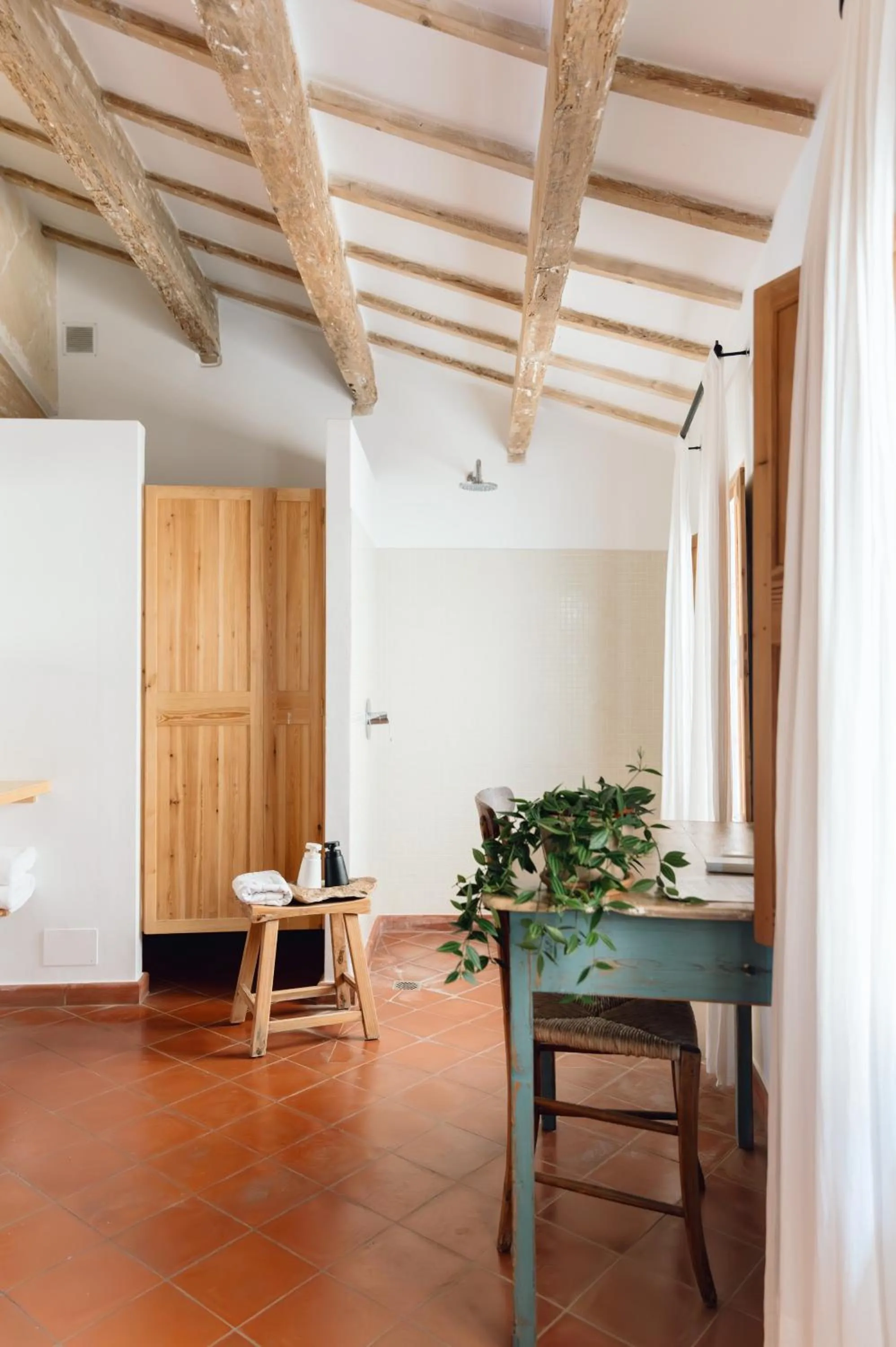 Shower in HoMe Hotel Menorca