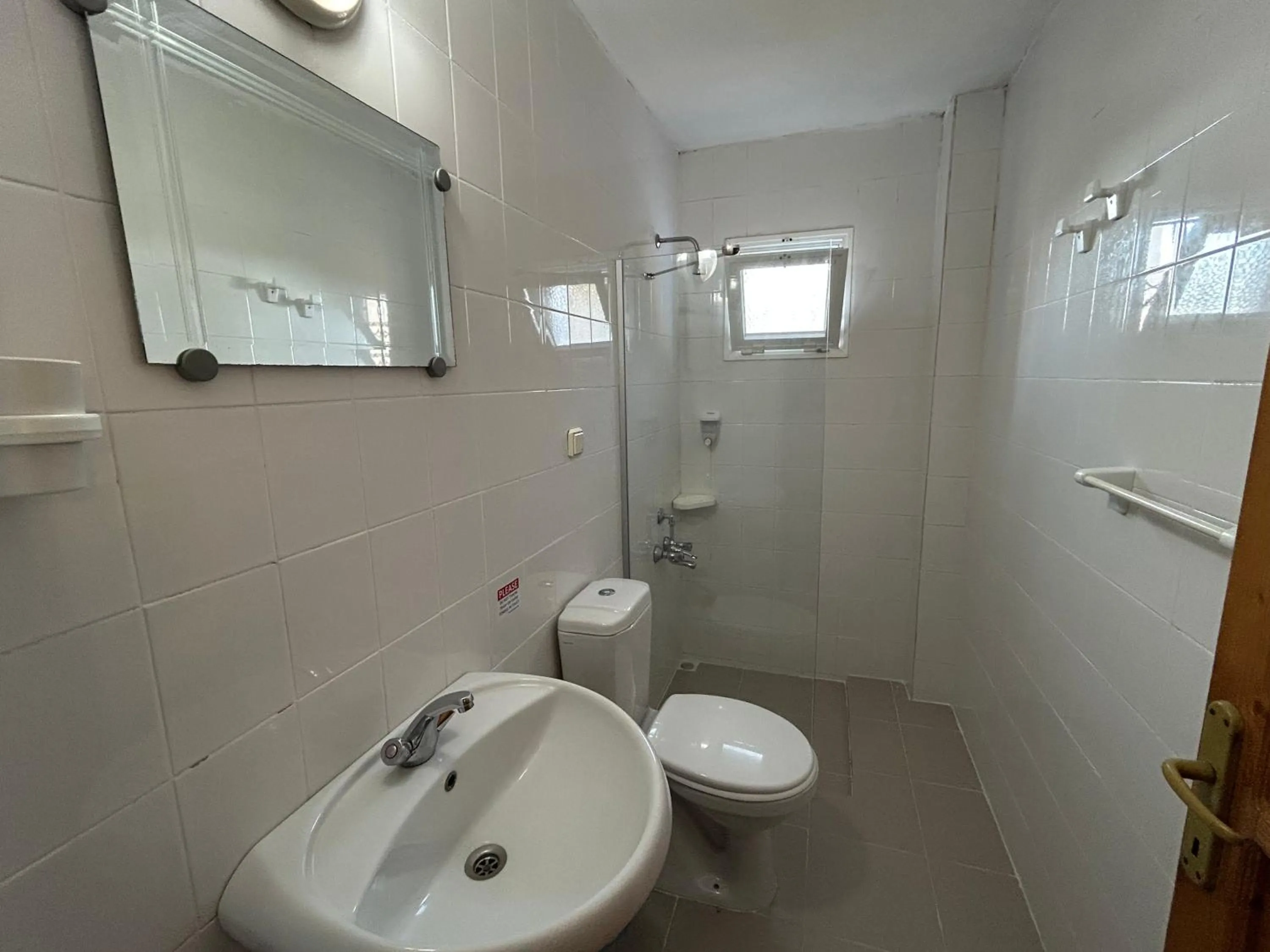 Toilet in Ege Apartments