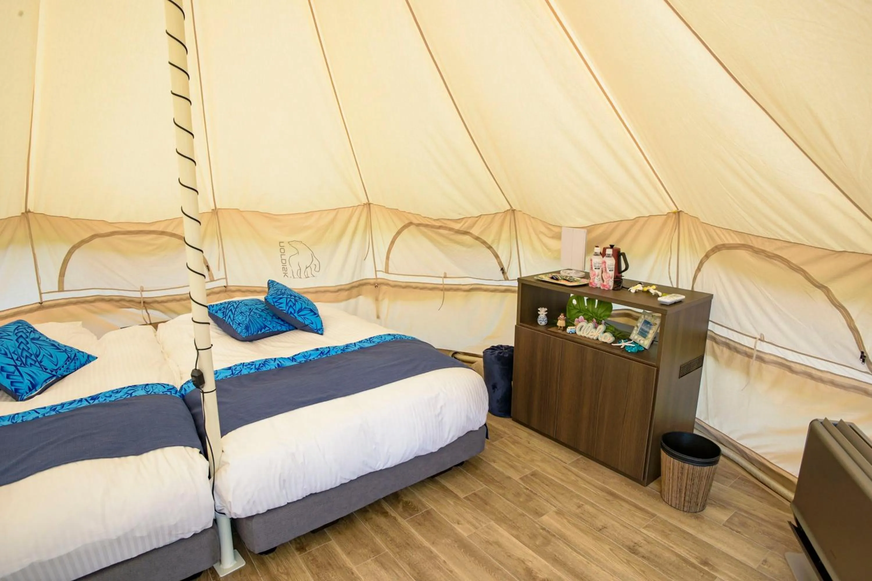 Bed in Hawaiians Glamping Mauna Village