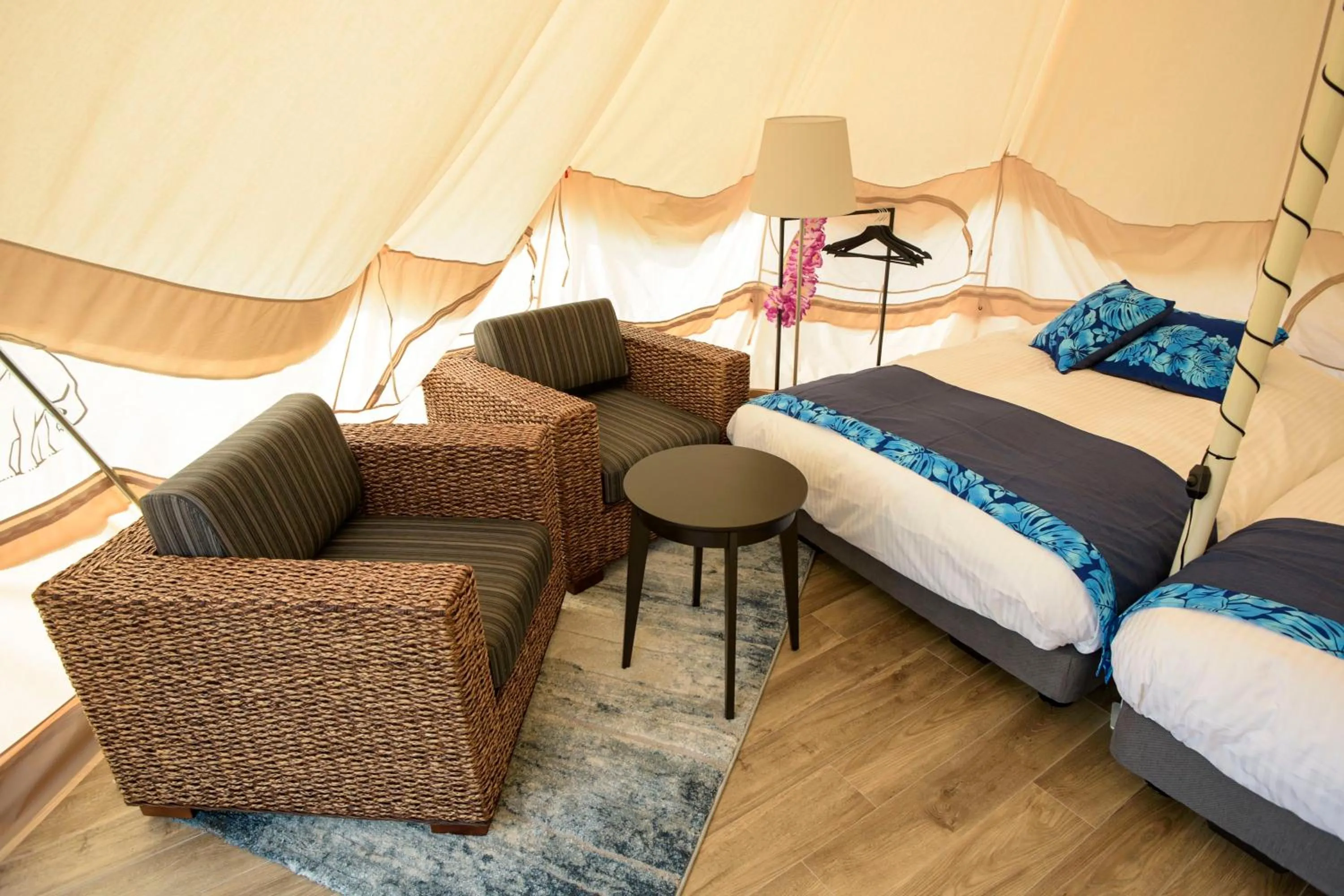 Bed in Hawaiians Glamping Mauna Village