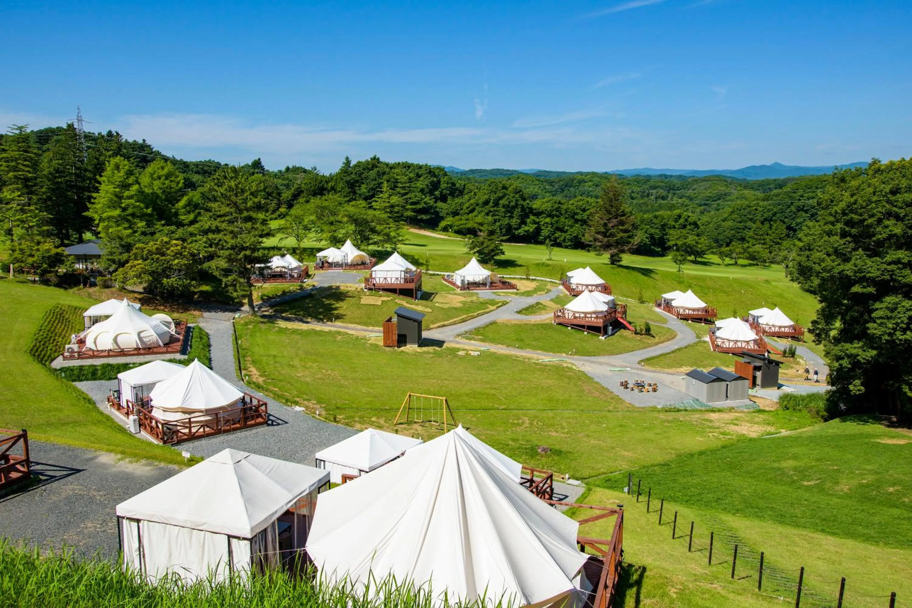 Day in Hawaiians Glamping Mauna Village
