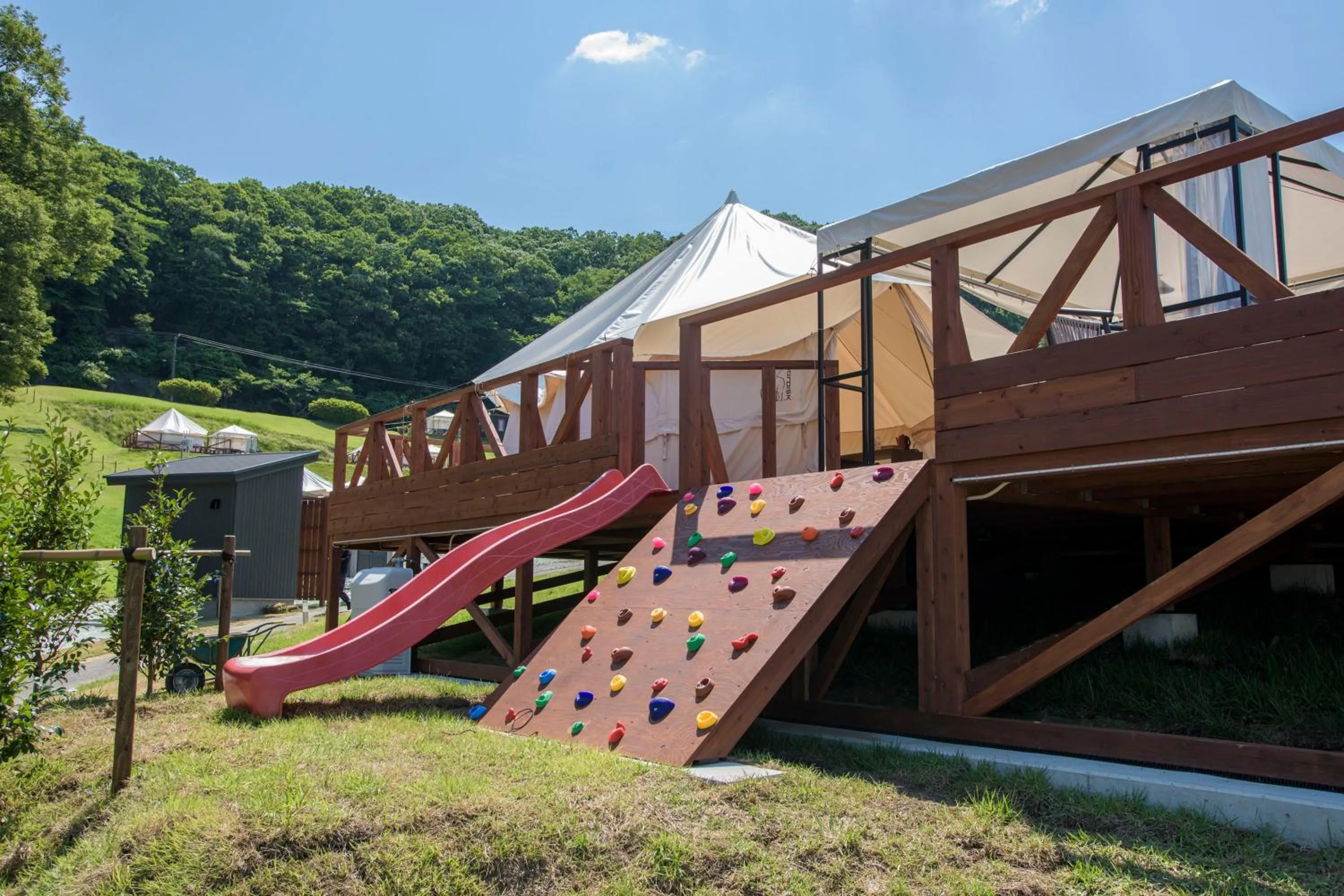 Day in Hawaiians Glamping Mauna Village