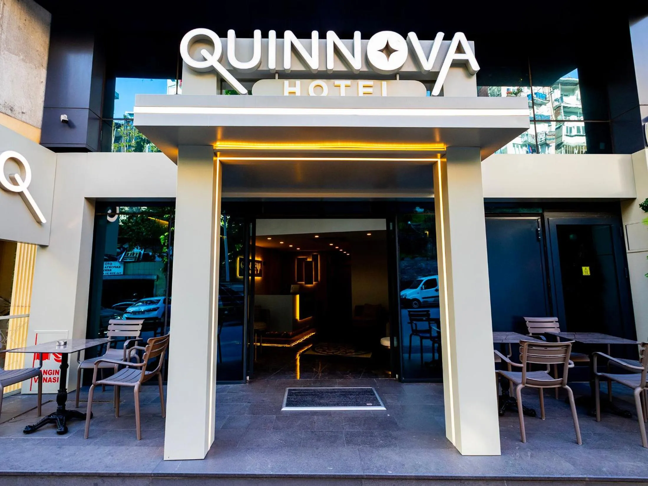 Day in Quinnova Hotel
