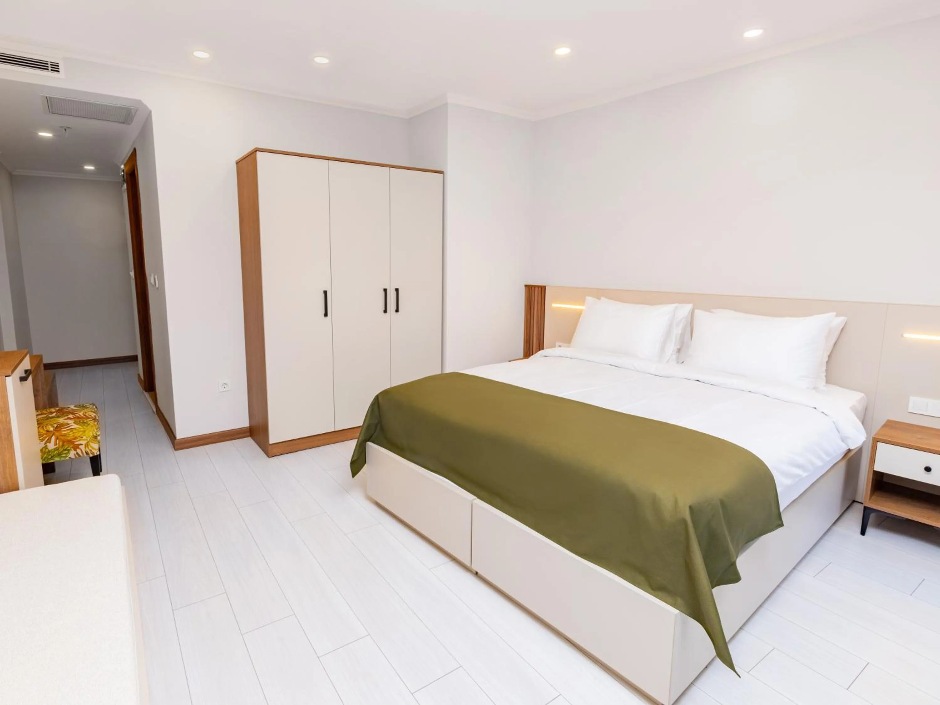 Bed in Quinnova Hotel