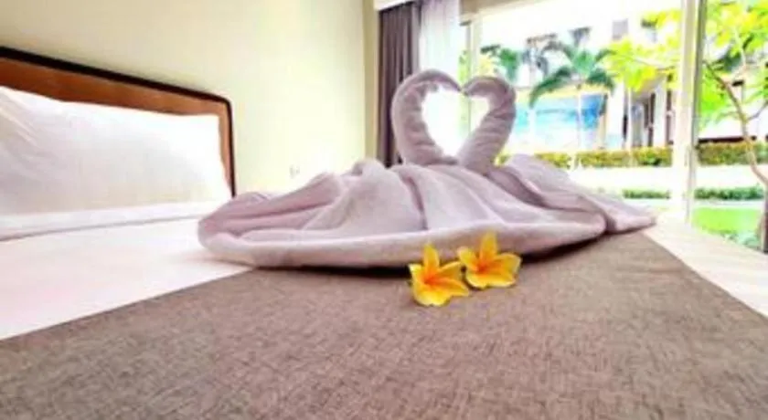 Bed in Rama Garden Hotel