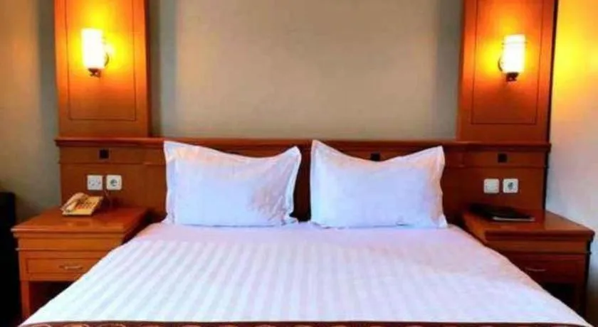 Bed in Rama Garden Hotel