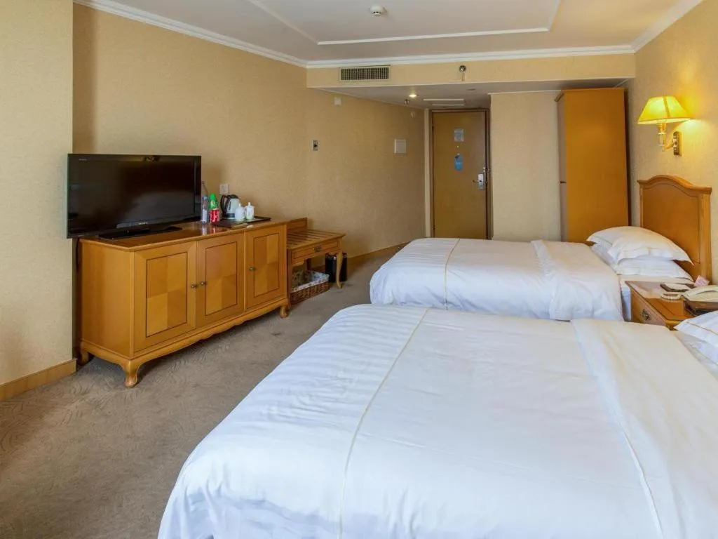 Bed in The Twenty First Century Hotel