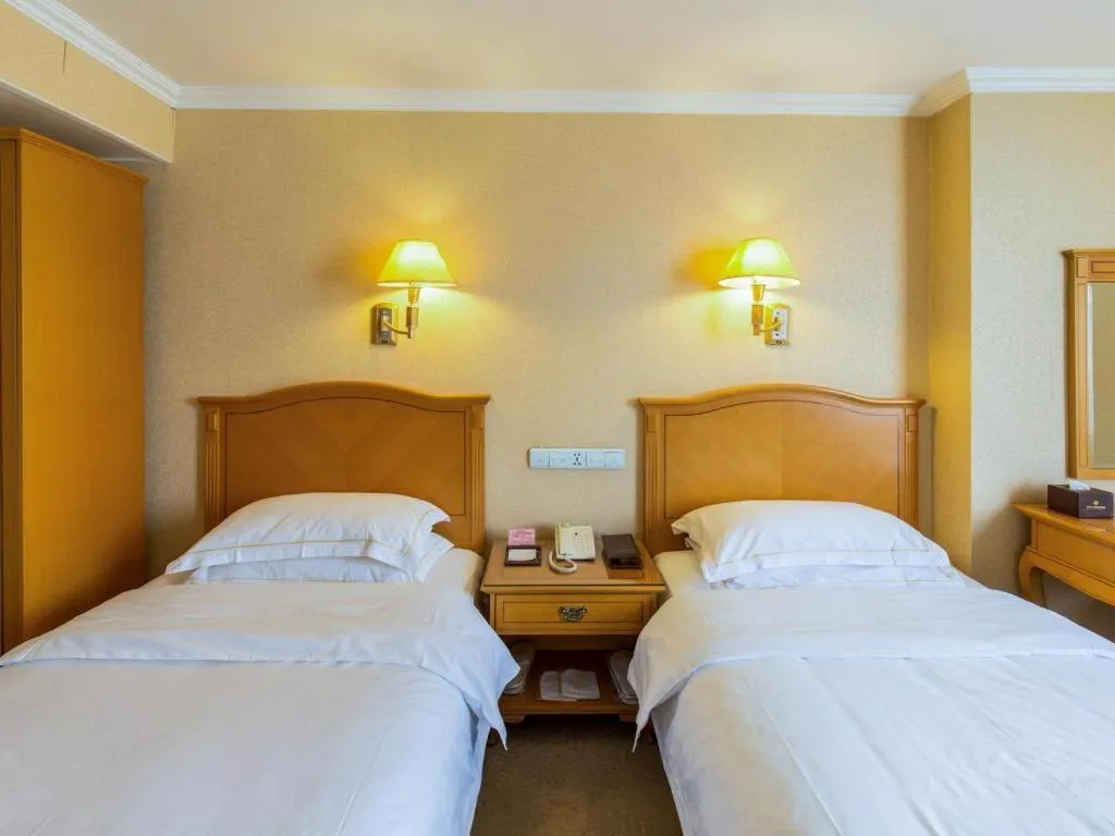 Bed in The Twenty First Century Hotel