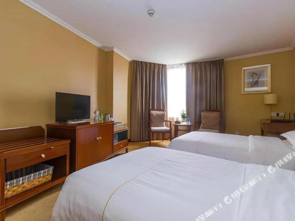 Bed in The Twenty First Century Hotel