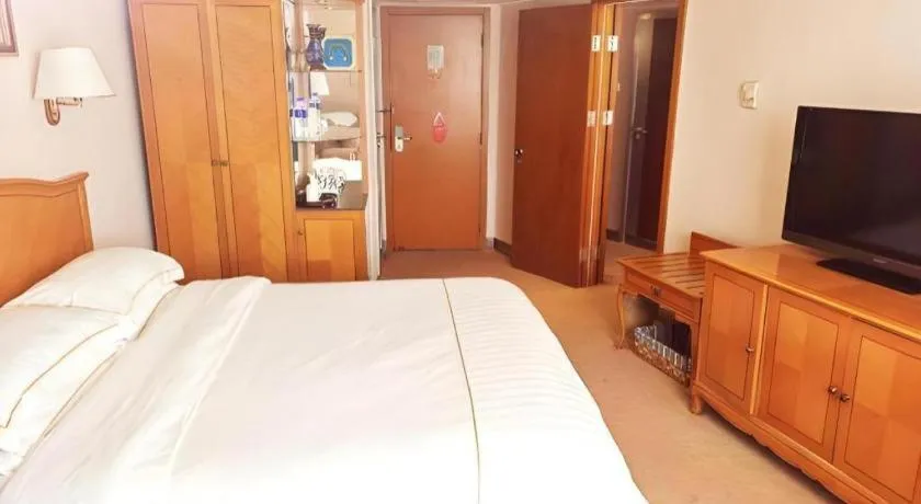 Bed in The Twenty First Century Hotel