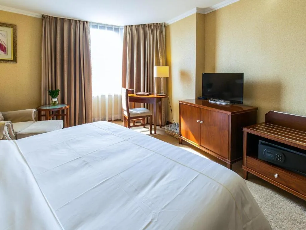 Bed in The Twenty First Century Hotel