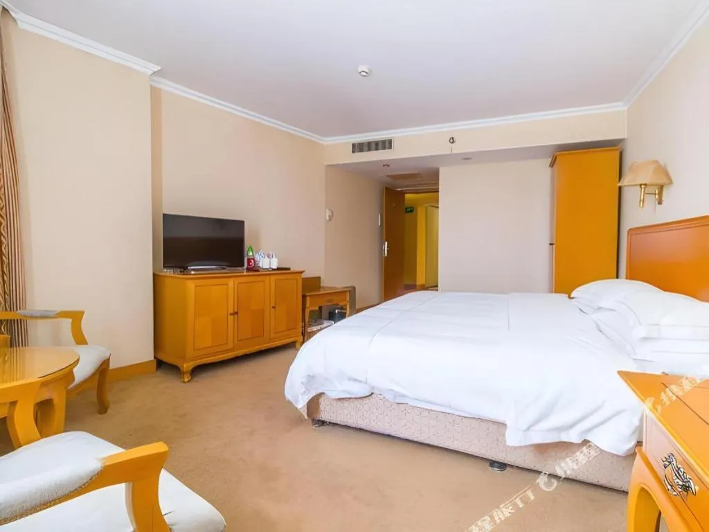 Bed in The Twenty First Century Hotel