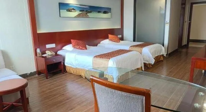 Bed in Sanya Yellow River Kyoto Hotel