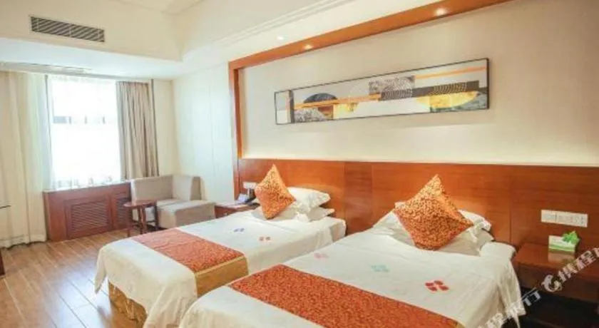 Bed in Sanya Yellow River Kyoto Hotel