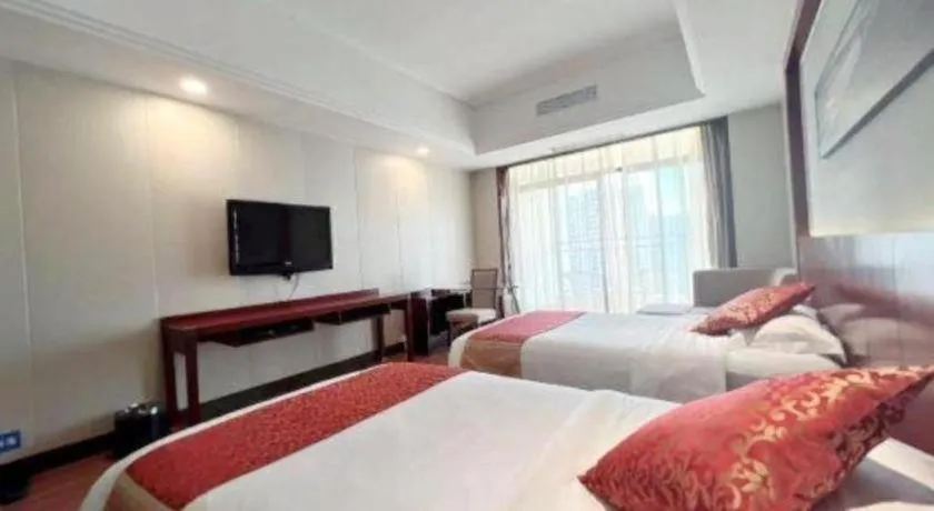 Bed in Sanya Yellow River Kyoto Hotel