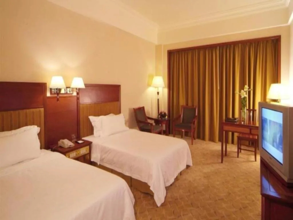 Bed in Gladden Hotel Shilong