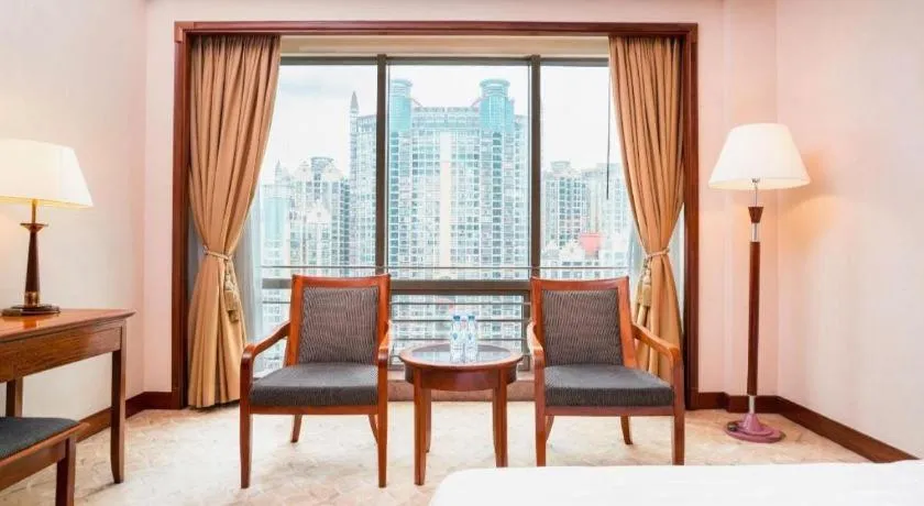 Gladden Hotel Shilong