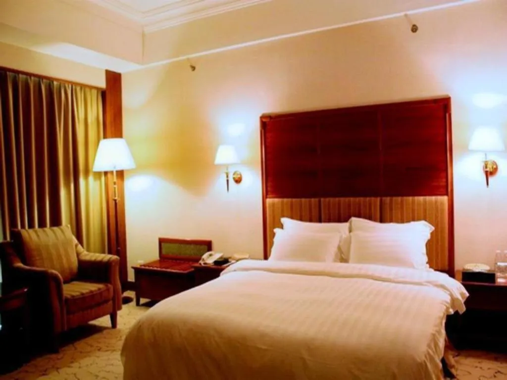 Bed in Gladden Hotel Shilong