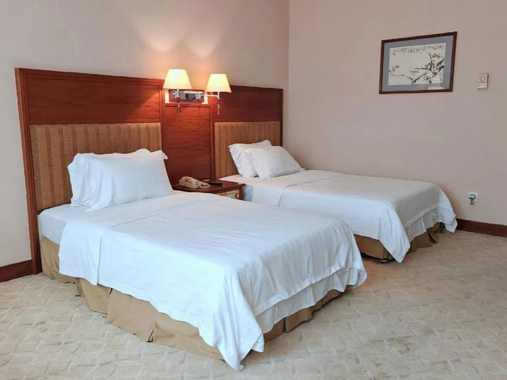 Bed in Gladden Hotel Shilong