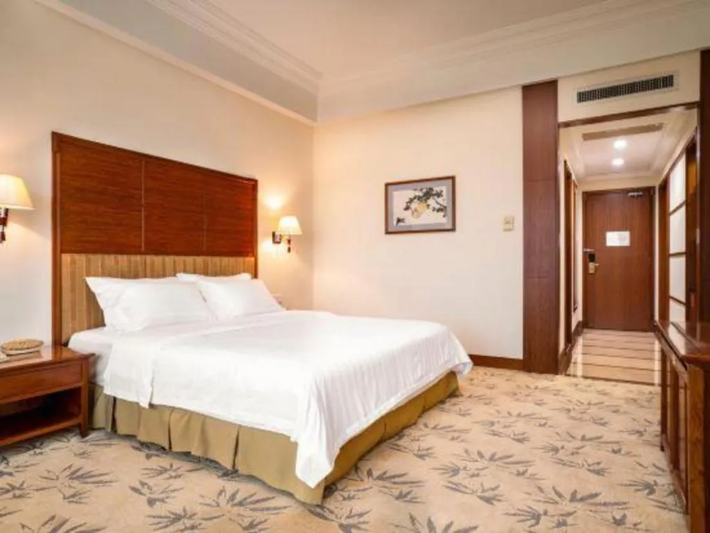 Bed in Gladden Hotel Shilong