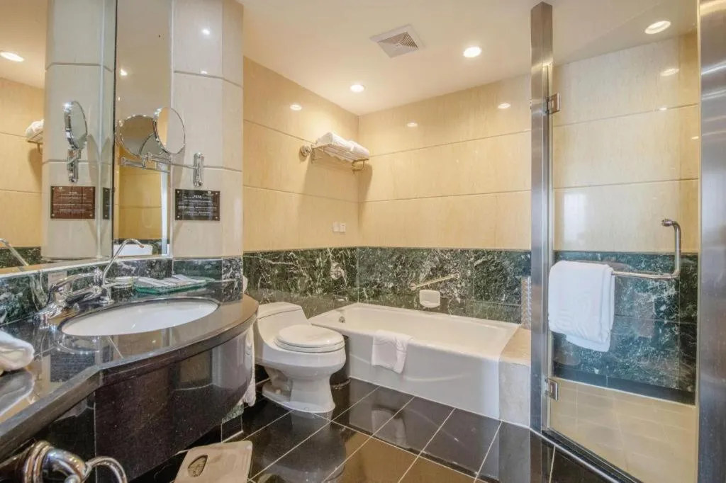 Gladden Hotel Shilong