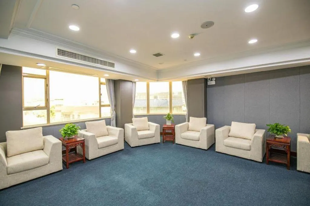 Shunde Emperor Hotel