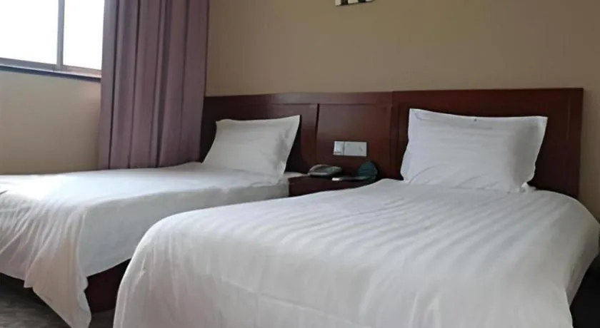 Bed in GreenTree Inn Zhoushan New Town Hotel