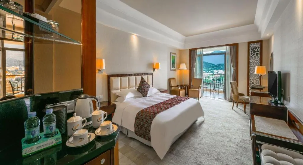 Bed in Country Garden Phoenix Hotel Chaohu