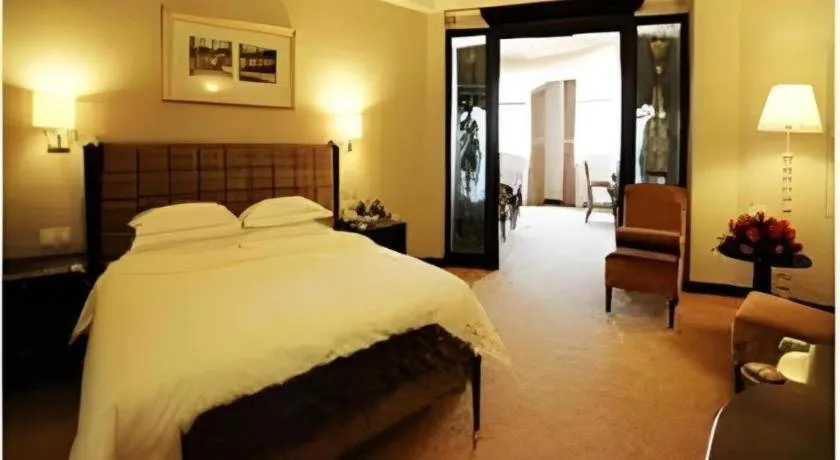 Bed in Country Garden Phoenix Hotel Chaohu