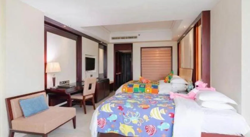 Bed in Haikou Conifer Garden Hotel