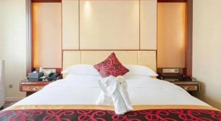 Bed in Haikou Conifer Garden Hotel